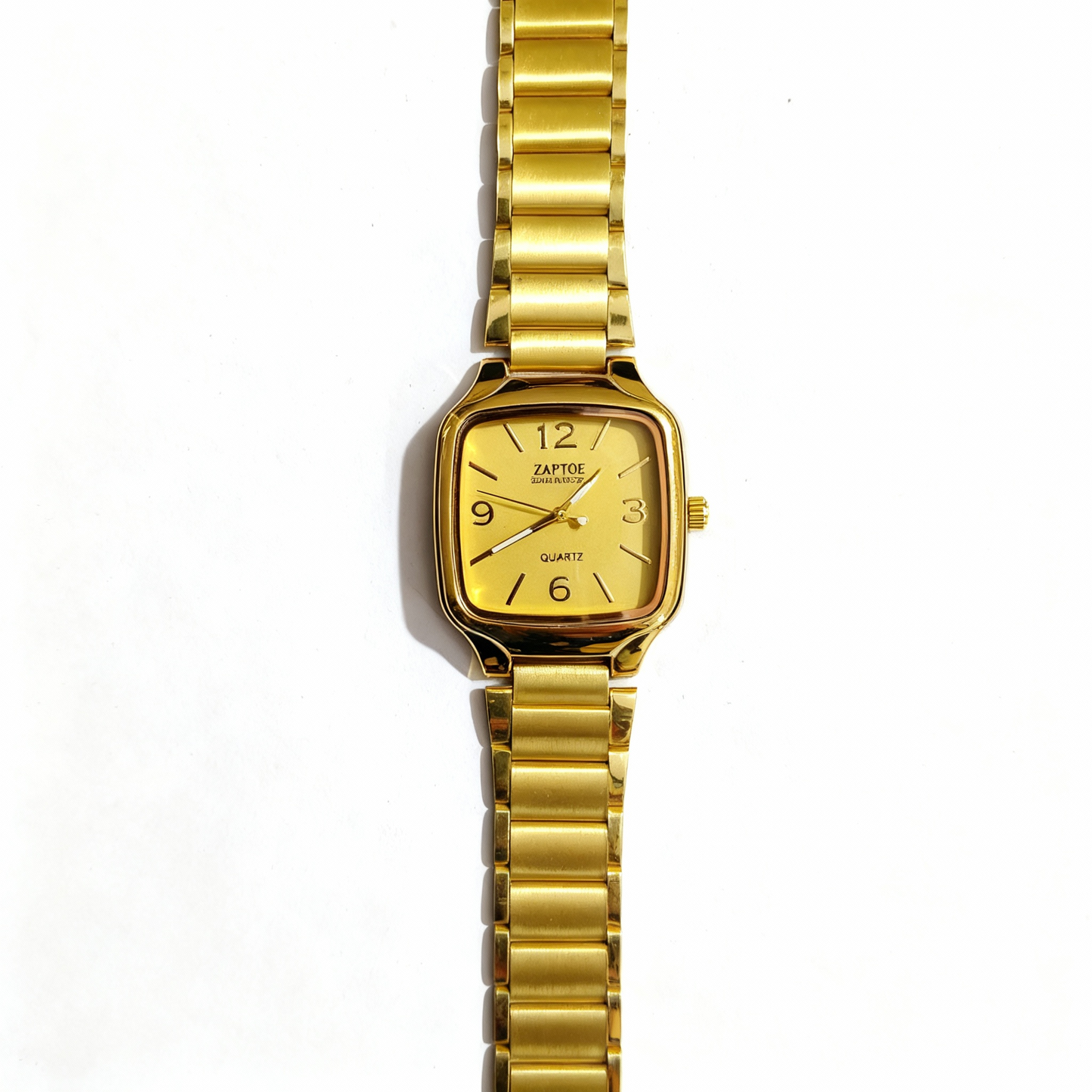 Zaptoe Gold Round Analog Wrist Watch